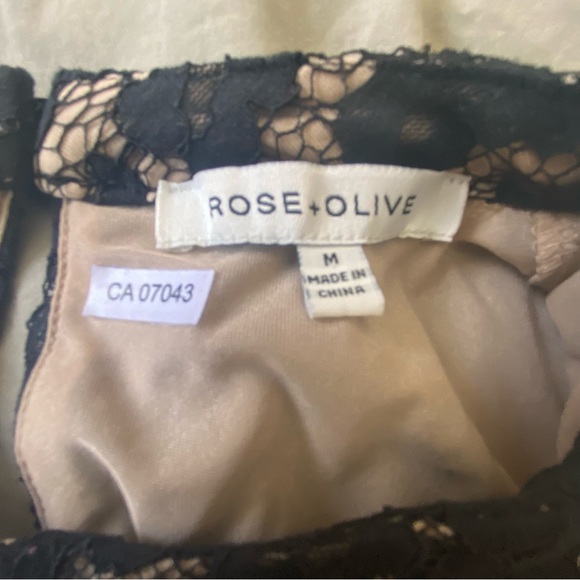 Rose + Olive. Lace tank top. Medium. Lace overlay with tan lining. - Picture 8 of 8